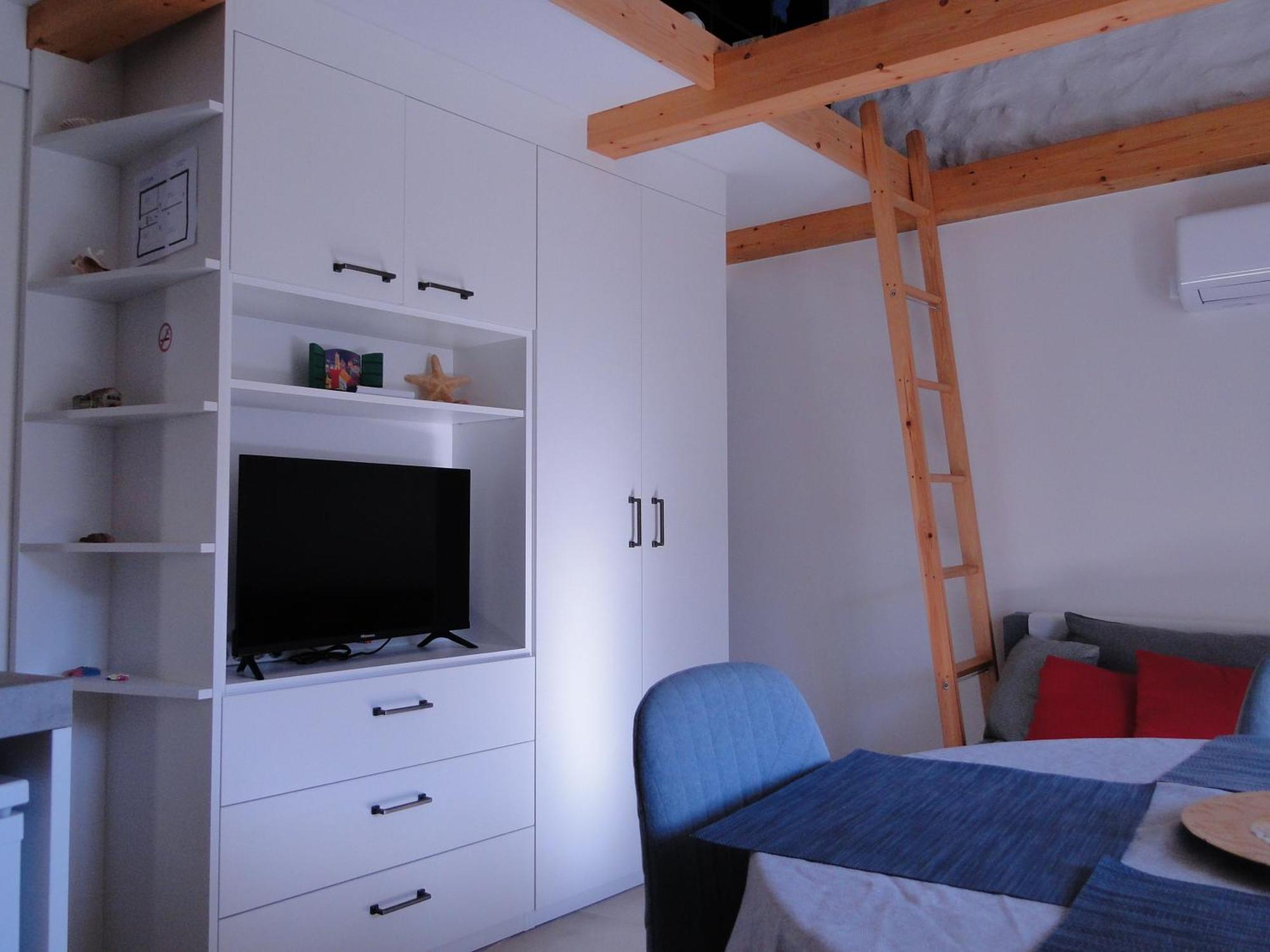 Heritage Apartments Kyra & Fox In Pitve, Hvar Extérieur photo