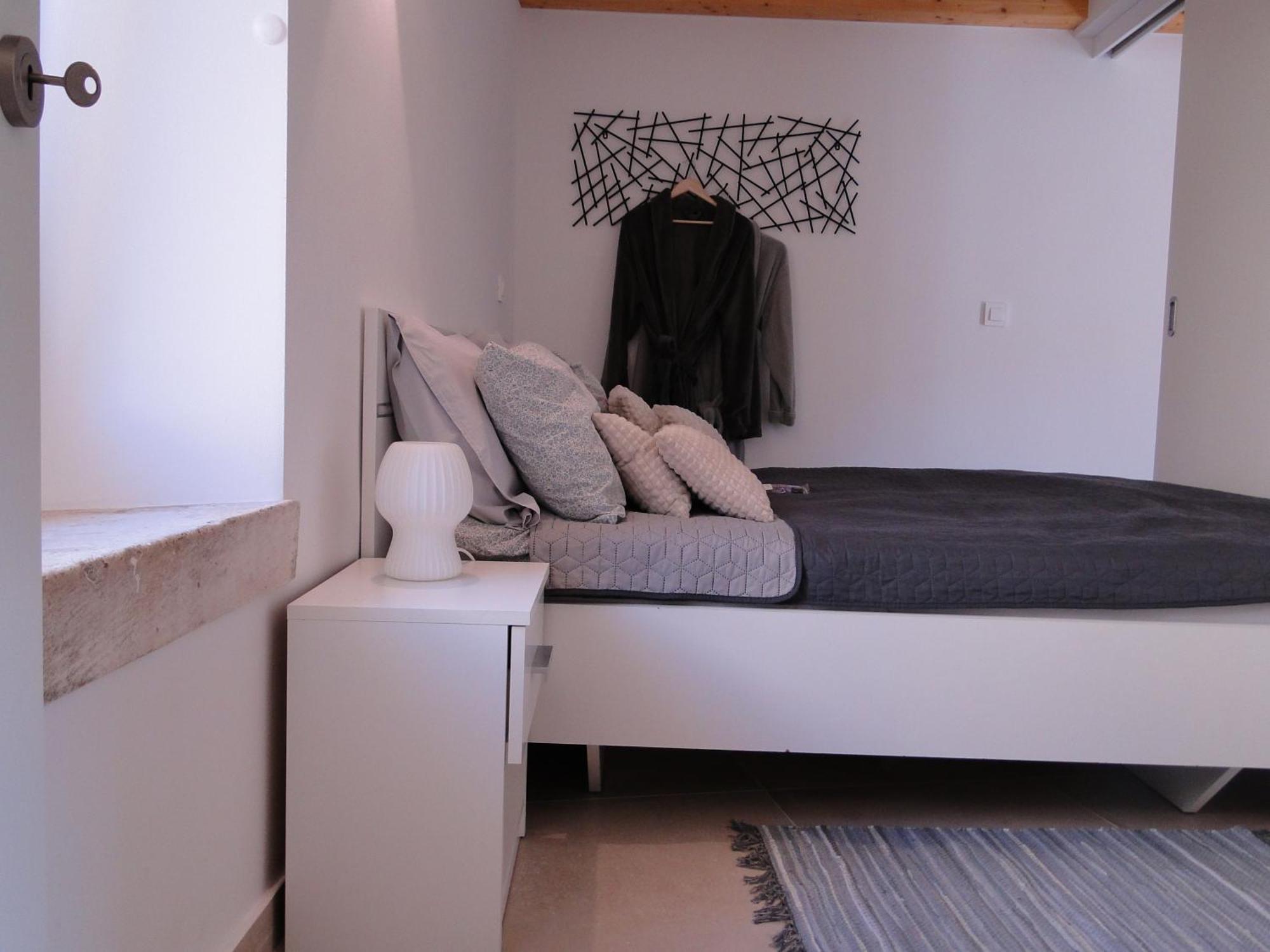 Heritage Apartments Kyra & Fox In Pitve, Hvar Extérieur photo
