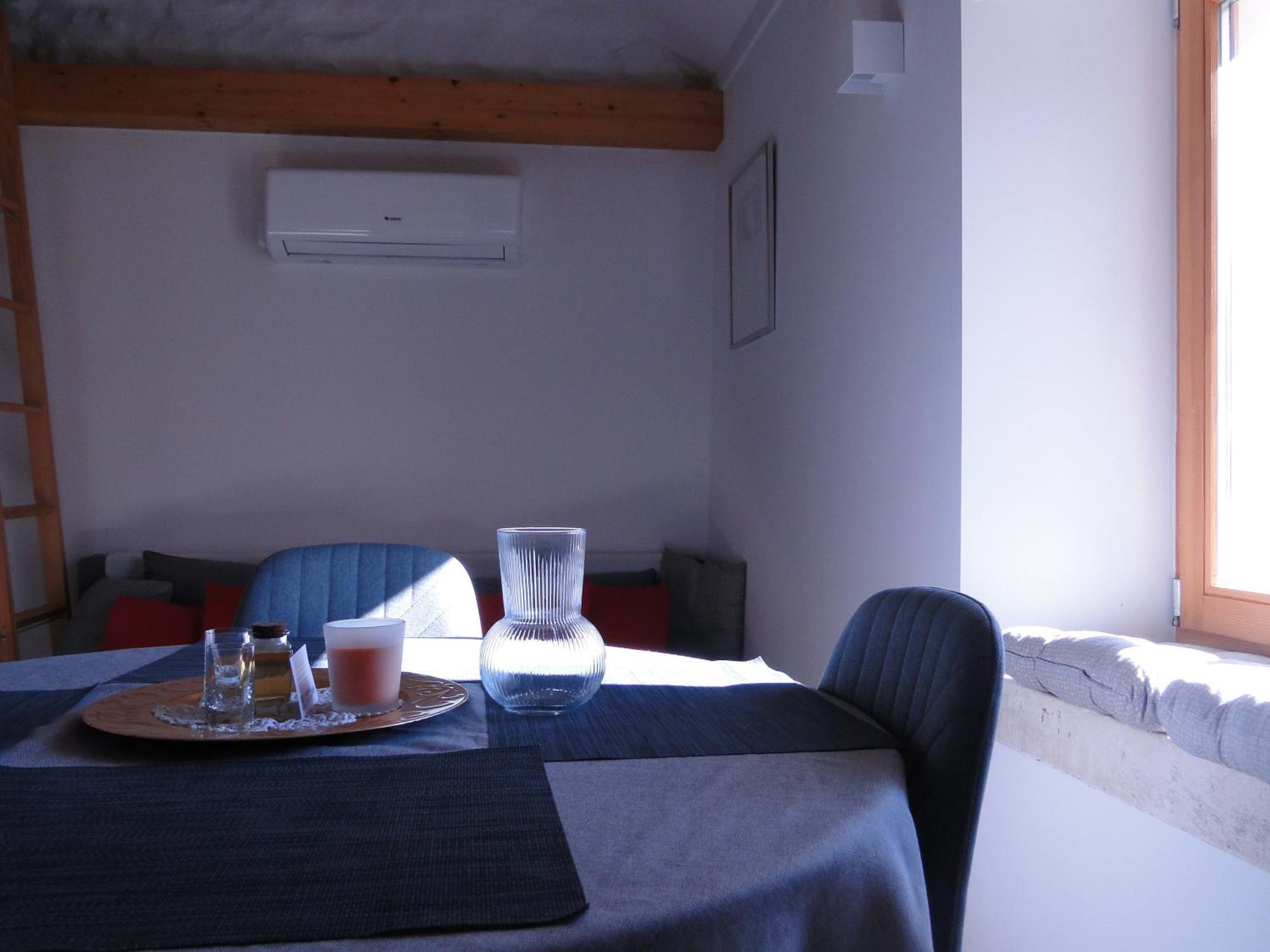 Heritage Apartments Kyra & Fox In Pitve, Hvar Extérieur photo